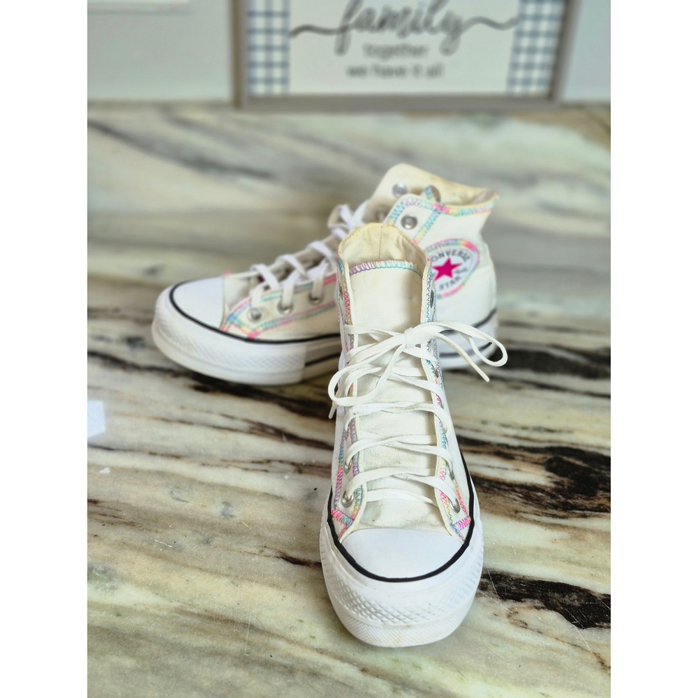 Converse Chuck Taylor All Star Platform White Rainbow Embroidery Women 7 Street - Picture 1 of 11